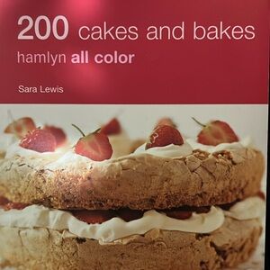 200 cakes and bakes